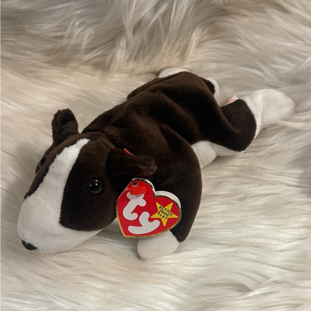 Rare Collectible Beanie Baby Bruno the Dog, 1997, with Tags